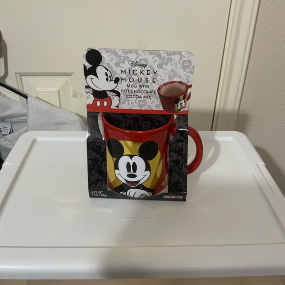 Disney Other - NWT Disney's Mickey Mouse Golden Galerie Lrg 14 oz. Ceramic Mug.